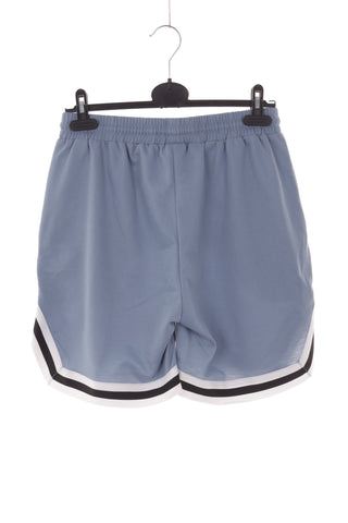 Blaue Shorts