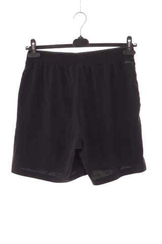 Schwarze Shorts