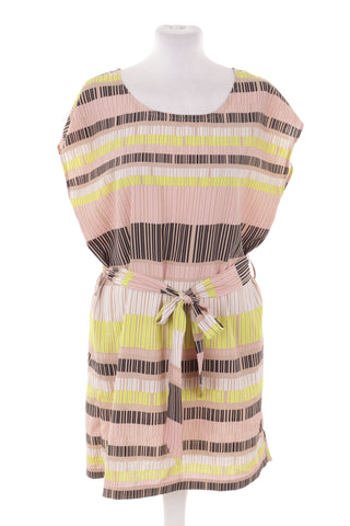 Gestreiftes Kleid