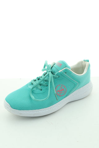 Minzfarbene Schuhe