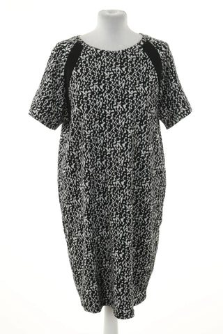 Kleid mit Muster
