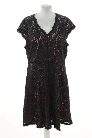 Spitzenkleid