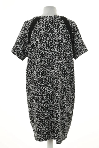 Kleid mit Muster