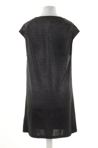 Glänzendes Kleid