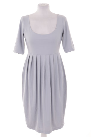 Blaues Kleid