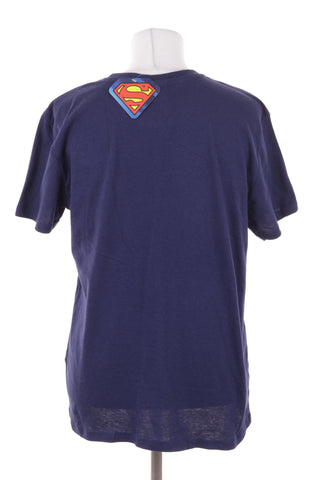 Dunkelblaues T-Shirt