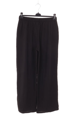 Schwarze Hosen