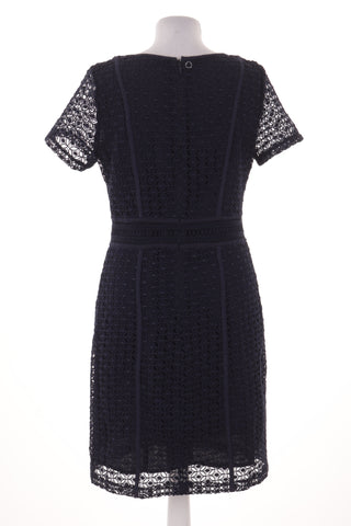 Dunkelblaues Kleid