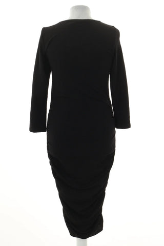 Glänzendes Kleid