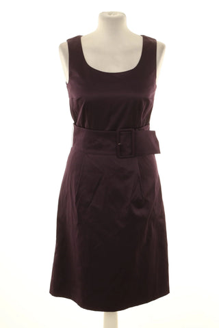 Violettes Kleid