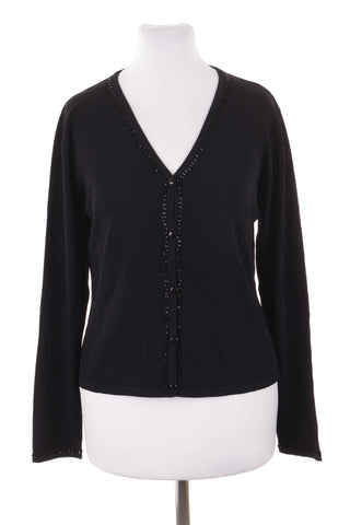 Schwarzer Pullover