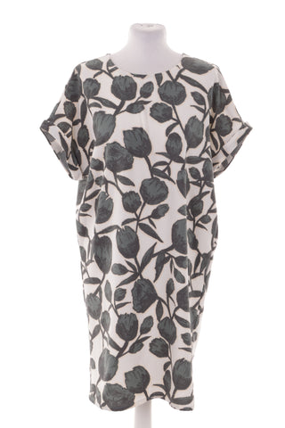 Kleid mit Muster