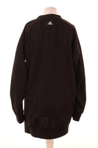 Schwarzer Pullover