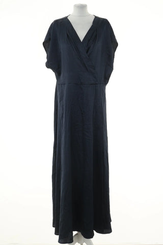 Dunkelblaues Kleid