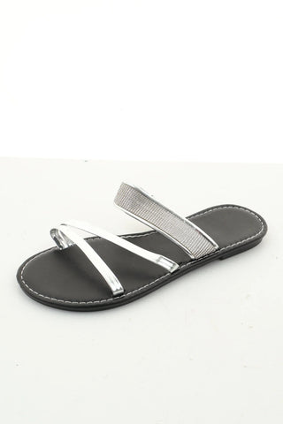 Silberne Sandalen