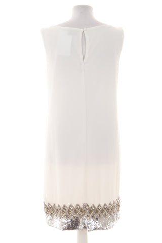 Weißes Kleid
