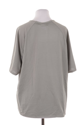 Grünes T-Shirt