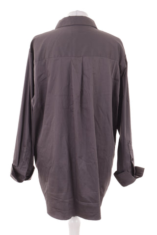 Graue Bluse