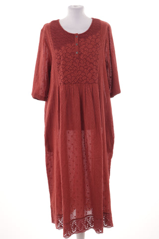 Braunes Kleid