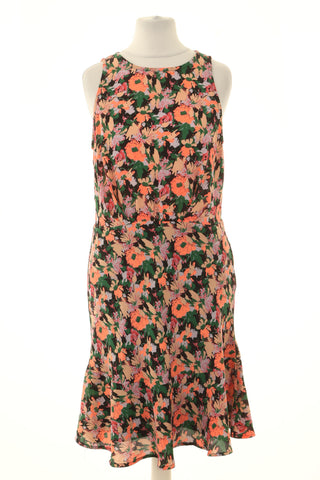 Kleid mit Blumenmuster