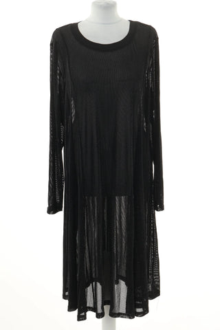 Glänzendes Kleid