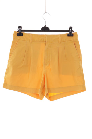 Gelbe Shorts