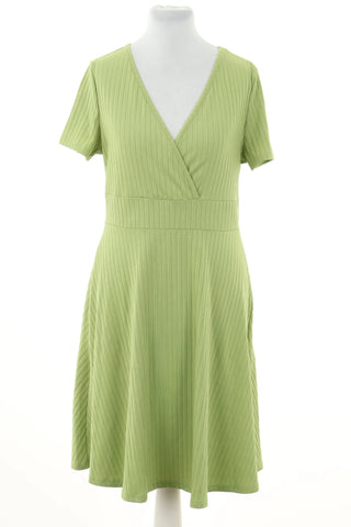 Grünes Kleid
