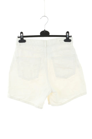 Weiße Shorts