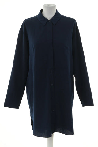 Dunkelblaues Kleid