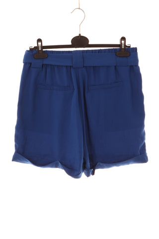 Blaue Shorts
