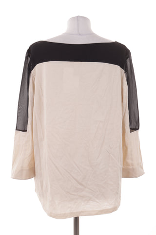 Beigefarbene Bluse