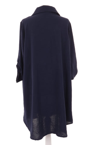 Dunkelblaues Kleid