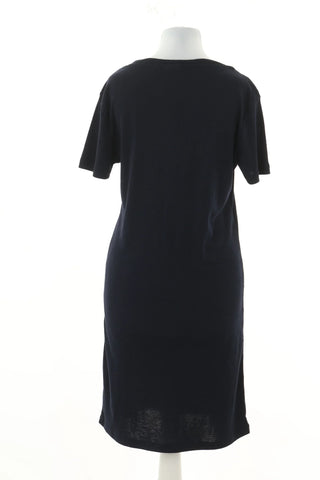 Dunkelblaues Kleid