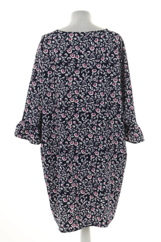 Kleid mit Blumenmuster
