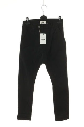 Schwarze Hose