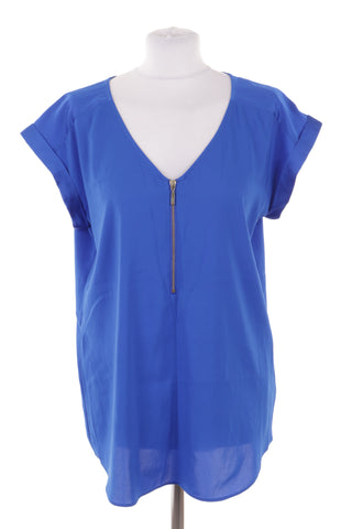 Blaue Bluse
