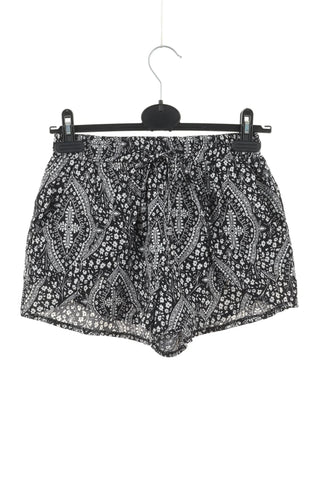 Schwarze Shorts mit Muster