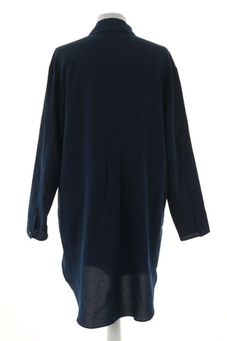 Dunkelblaues Kleid