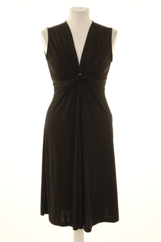 Schwarzes Kleid