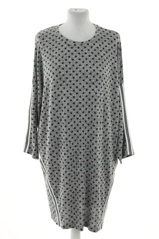 Kleid mit Punkten