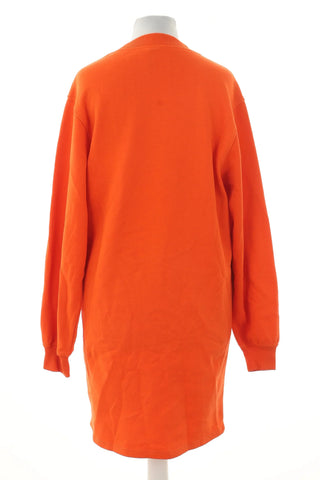 Oranges Kleid
