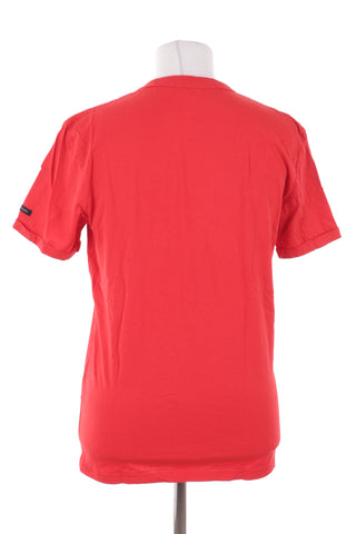 Rotes T-Shirt