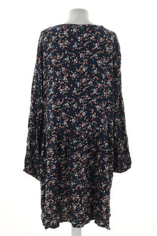 Kleid mit Blumenmuster