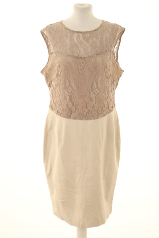 Beiges Kleid