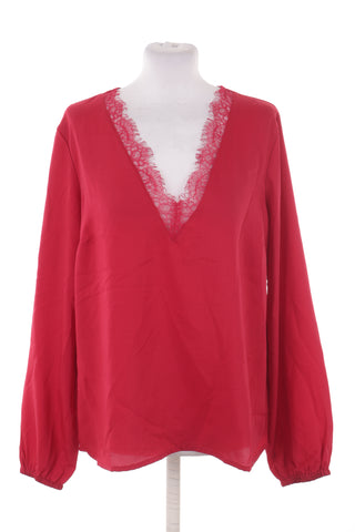 Bordeauxrote Bluse