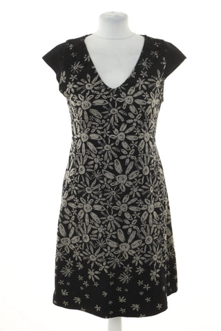 Kleid mit Blumenmuster