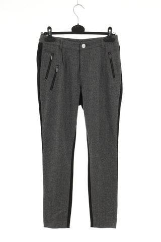 Grau-schwarze Hose