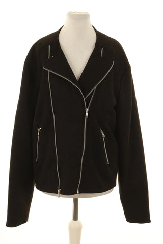 Schwarze Jacke