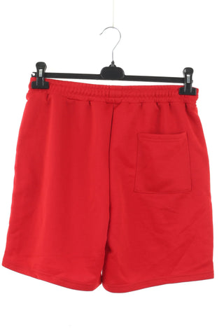 Rote Shorts