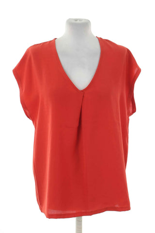 Rote Bluse
